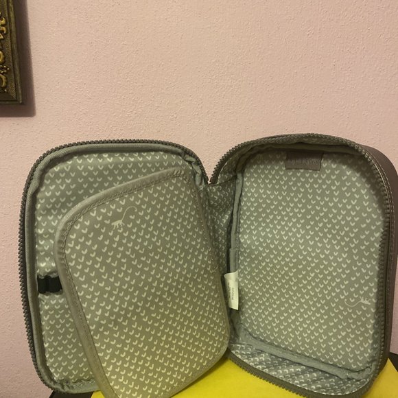 Kipling Pencil Pens Case Accessory Silver Shimmer Nylon - Picture 5 of 6